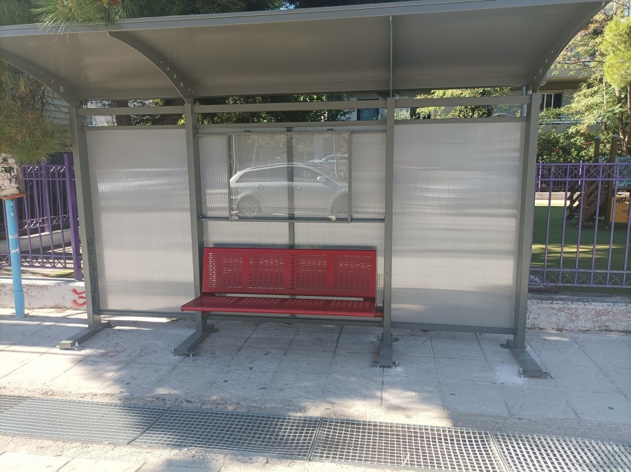 Εγκατάσταση στεγάστρων στάσεων δημόσιας συγκοινωνίας στον Δήμο Βριλησσίων