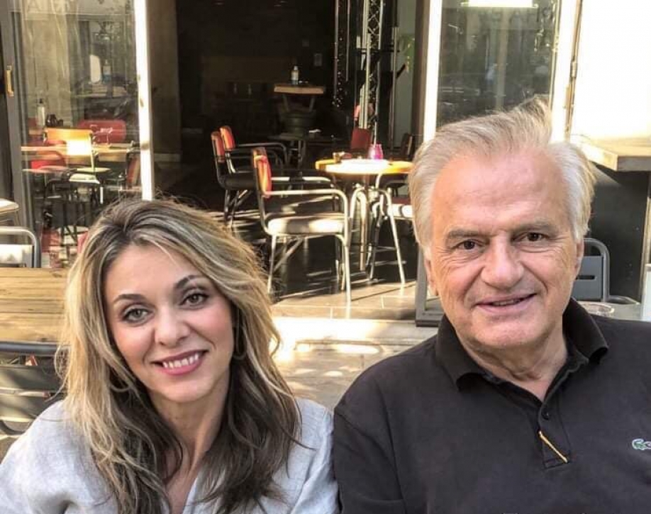 &Sigma;&upsilon;&mu;&pi;ό&rho;&epsilon;&upsilon;&sigma;&eta; &tau;&eta;&sigmaf; &Phi;&alpha;&nu;ή&sigmaf; &Kappa;&omicron;&upsilon;&tau;&sigma;&omicron;&lambda;&iota;ά&pi;&eta; &mu;&epsilon; &tau;&eta; "&Nu;&Iota;&Kappa;&Eta; &tau;&omega;&nu; &Pi;&omicron;&lambda;&iota;&tau;ώ&nu;" &Alpha;&gamma;ί&alpha;&sigmaf; &Pi;&alpha;&rho;&alpha;&sigma;&kappa;&epsilon;&upsilon;ή&sigmaf;