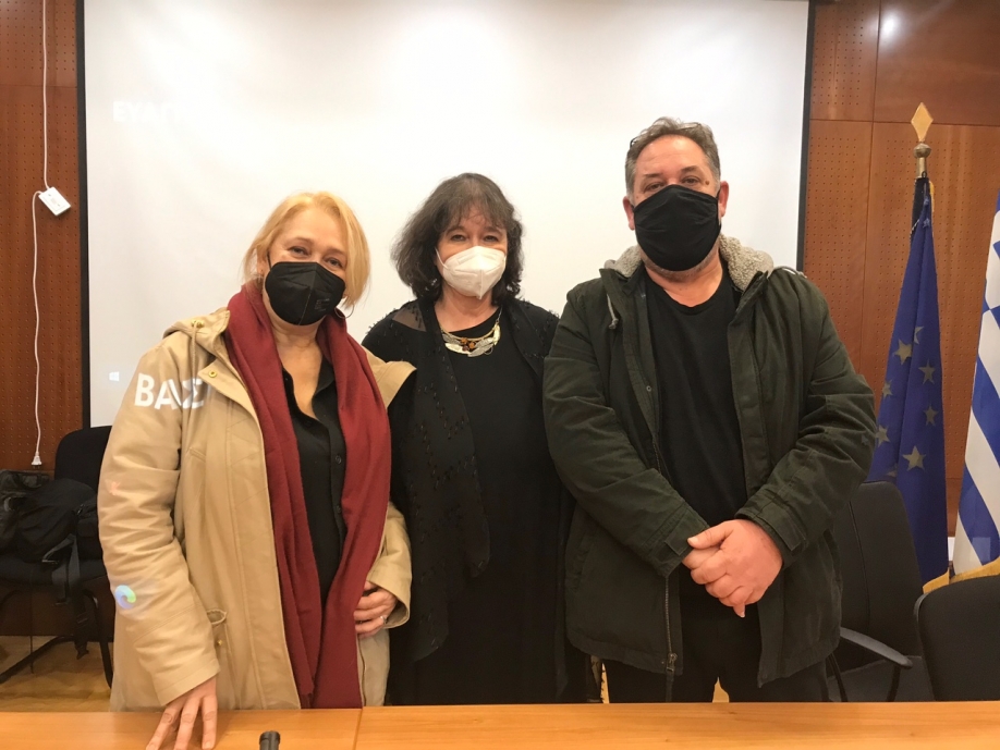 &Gamma;.&Theta;&epsilon;&omicron;&delta;&omega;&rho;&alpha;&kappa;ό&pi;&omicron;&upsilon;&lambda;&omicron;&sigmaf;: &Kappa;&rho;ί&sigma;&iota;&mu;&omicron;&sigmaf; &omicron; &rho;ό&lambda;&omicron;&sigmaf; &tau;&eta;&sigmaf; &nu;έ&alpha;&sigmaf; &pi;&rho;&omicron;έ&delta;&rho;&omicron;&upsilon; &tau;&omicron;&upsilon; &Delta;&eta;&mu;&omicron;&tau;&iota;&kappa;&omicron;ύ &Sigma;&upsilon;&mu;&beta;&omicron;&upsilon;&lambda;ί&omicron;&upsilon; &gamma;&iota;&alpha; &tau;&eta; &sigma;&omega;&sigma;&tau;ή &kappa;&alpha;&iota; &delta;&eta;&mu;&omicron;&kappa;&rho;&alpha;&tau;&iota;&kappa;ή &lambda;&epsilon;&iota;&tau;&omicron;&upsilon;&rho;&gamma;ί&alpha; &tau;&omicron;&upsilon;