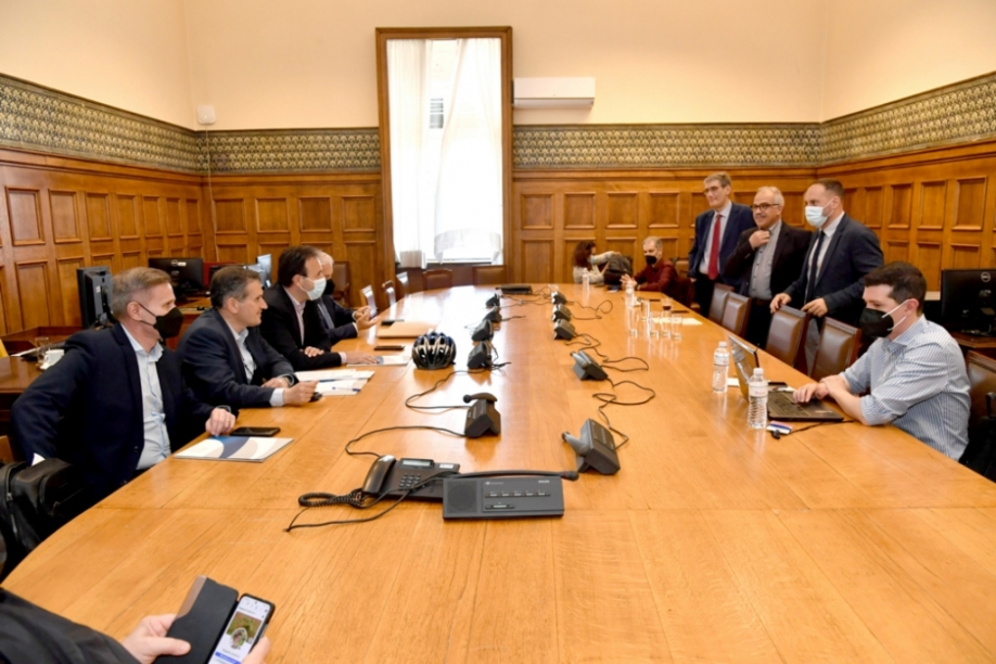 &Sigma;&upsilon;&nu;ά&nu;&tau;&eta;&sigma;&eta; &tau;&omicron;&upsilon; &pi;&rho;&omicron;&epsilon;&delta;&rho;&epsilon;ί&omicron;&upsilon; &tau;&eta;&sigmaf; &Kappa;&Epsilon;&Delta;&Epsilon; &mu;&epsilon; &tau;&omicron;&upsilon;&sigmaf; &tau;&omicron;&mu;&epsilon;ά&rho;&chi;&epsilon;&sigmaf; &Upsilon;&pi;&omicron;&delta;&omicron;&mu;ώ&nu; &ndash; &Mu;&epsilon;&tau;&alpha;&phi;&omicron;&rho;ώ&nu; &kappa;&alpha;&iota; &Epsilon;&sigma;&omega;&tau;&epsilon;&rho;&iota;&kappa;ώ&nu; &tau;&omicron;&upsilon; &Sigma;&Upsilon;&Rho;&Iota;&Zeta;&Alpha;-&Pi;.&Sigma;.