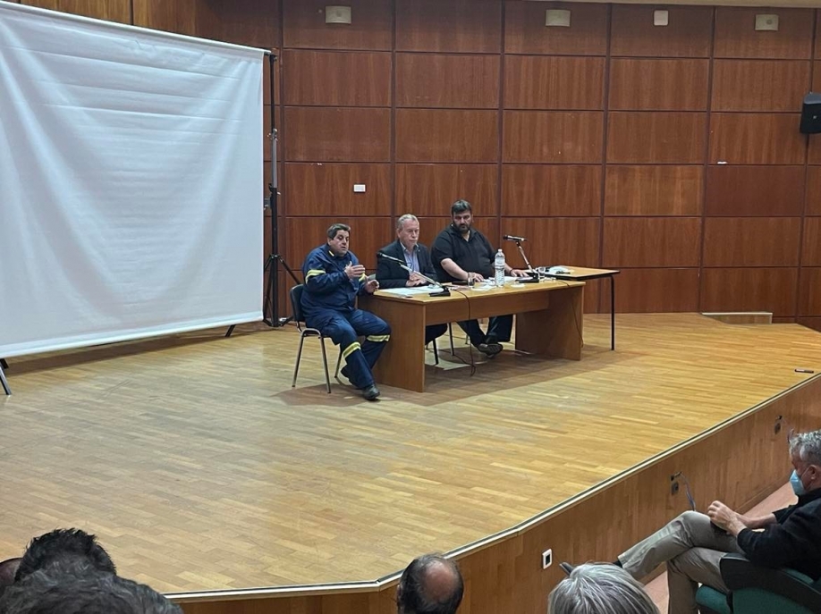 &Sigma;&upsilon;&nu;&epsilon;&delta;&rho;ί&alpha;&sigma;&epsilon; &tau;&omicron; &Sigma;&upsilon;&nu;&tau;&omicron;&nu;&iota;&sigma;&tau;&iota;&kappa;ό &Tau;&omicron;&pi;&iota;&kappa;ό Ό&rho;&gamma;&alpha;&nu;&omicron; &Pi;&omicron;&lambda;&iota;&tau;&iota;&kappa;ή&sigmaf; &Pi;&rho;&omicron;&sigma;&tau;&alpha;&sigma;ί&alpha;&sigmaf; &Delta;ή&mu;&omicron;&upsilon; &Sigma;&alpha;&rho;&omega;&nu;&iota;&kappa;&omicron;ύ