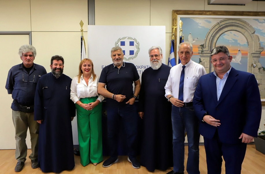 &Sigma;&upsilon;&nu;ά&nu;&tau;&eta;&sigma;&eta; &tau;&omicron;&upsilon; &Gamma;. &Pi;&alpha;&tau;&omicron;ύ&lambda;&eta; &mu;&epsilon; &tau;&omicron;&nu; &Delta;ή&mu;&alpha;&rho;&chi;&omicron; &Alpha;&chi;&alpha;&rho;&nu;ώ&nu; &Sigma;. &Beta;&rho;&epsilon;&tau;&tau;ό