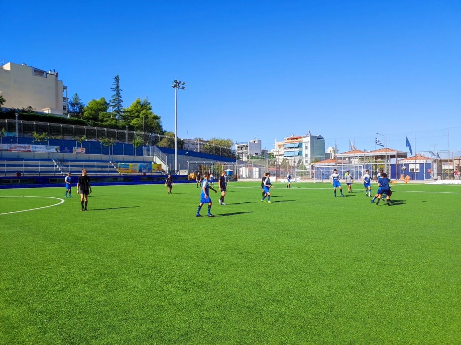 Ένας αλλιώτικος ποδοσφαιρικός αγώνας:Τα παιδιά του 1ου Γυμνασίου Ηρακλείου Αττικής αναμετρήθηκαν με την Εθνική Ομάδα Αστέγων