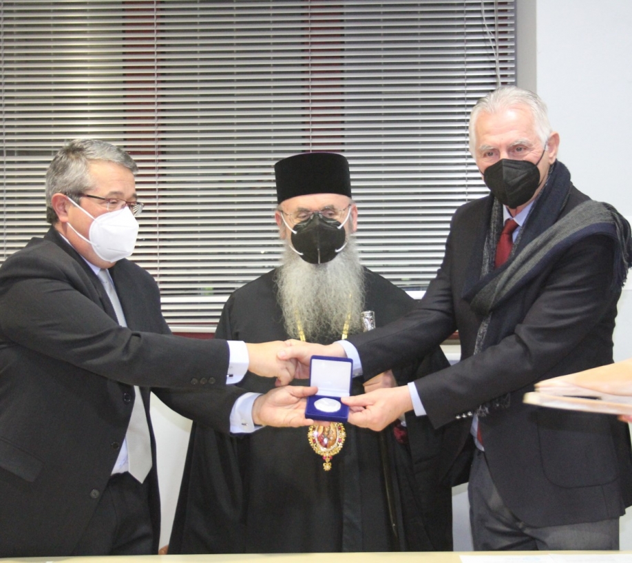 &Mu;&nu;&eta;&mu;ό&nu;&iota;&omicron; &sigma;&upsilon;&nu;&epsilon;&rho;&gamma;&alpha;&sigma;ί&alpha;&sigmaf; &tau;&omicron;&upsilon; &Delta;.&Epsilon;.&Alpha;.&Pi;. &Pi;&epsilon;&rho;&iota;&sigma;&tau;&epsilon;&rho;ί&omicron;&upsilon; &mu;&epsilon; &tau;&omicron; &Delta;&eta;&mu;&omicron;&kappa;&rho;ί&tau;&epsilon;&iota;&omicron; &Pi;&alpha;&nu;&epsilon;&pi;&iota;&sigma;&tau;ή&mu;&iota;&omicron; &Theta;&rho;ά&kappa;&eta;&sigmaf;