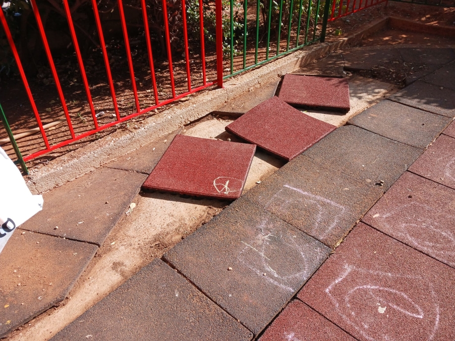 &laquo;&Nu;έ&alpha; &Alpha;&rho;&chi;ή&raquo;: &Chi;&omega;&rho;ί&sigmaf; &pi;&iota;&sigma;&tau;&omicron;&pi;&omicron;ί&eta;&sigma;&eta; &omicron;&iota; &pi;&alpha;&iota;&delta;&iota;&kappa;έ&sigmaf; &chi;&alpha;&rho;έ&sigmaf;;