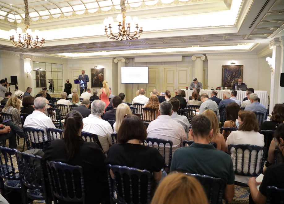 &Xi;&epsilon;&kappa;ί&nu;&eta;&sigma;&epsilon; &eta; &lambda;&epsilon;&iota;&tau;&omicron;&upsilon;&rho;&gamma;ί&alpha; &Pi;&alpha;&rho;&alpha;&tau;&eta;&rho;&eta;&tau;&eta;&rho;ί&omicron;&upsilon; &Alpha;&nu;&alpha;&kappa;ύ&kappa;&lambda;&omega;&sigma;&eta;&sigmaf; &tau;&eta;&sigmaf; &Pi;&epsilon;&rho;&iota;&phi;έ&rho;&epsilon;&iota;&alpha;&sigmaf; &Alpha;&tau;&tau;&iota;&kappa;ή&sigmaf;