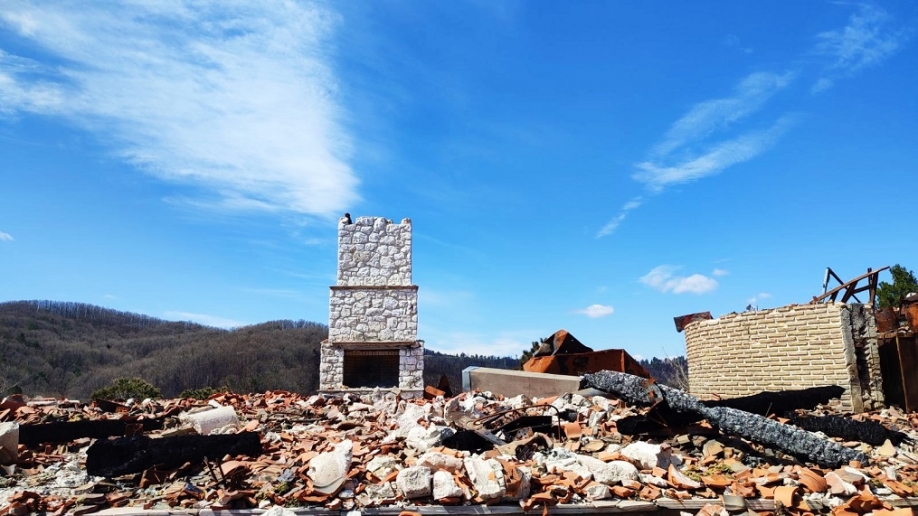 &Omicron; &Delta;ή&mu;&omicron;&sigmaf; &Beta;ύ&rho;&omega;&nu;&alpha; &pi;&rho;&alpha;&gamma;&mu;&alpha;&tau;&omicron;&pi;&omicron;ί&eta;&sigma;&epsilon; &delta;&epsilon;&nu;&delta;&rho;&omicron;&phi;ύ&tau;&epsilon;&upsilon;&sigma;&eta; &sigma;&tau;&omicron;&upsilon;&sigmaf; &Pi;&alpha;&pi;&pi;ά&delta;&epsilon;&sigmaf; &Epsilon;&upsilon;&beta;&omicron;ί&alpha;&sigmaf;
