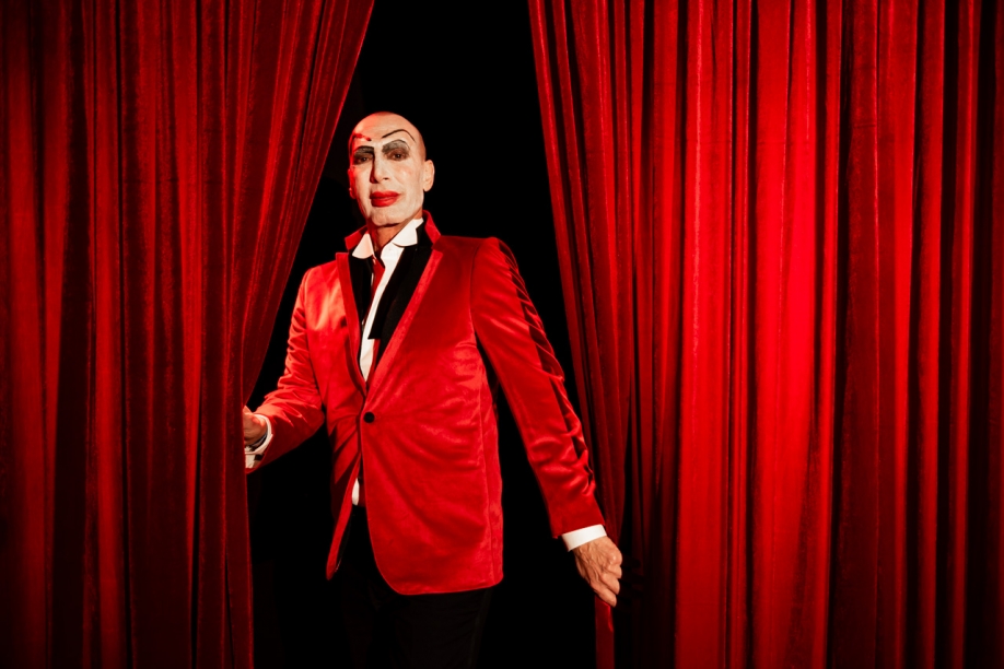 &Mu;&Epsilon;&Phi;&Iota;&Sigma;&Tau;&Omicron;: &Pi;&alpha;&rho;ά&tau;&alpha;&sigma;&eta; &pi;&alpha;&rho;&alpha;&sigma;&tau;ά&sigma;&epsilon;&omega;&nu;