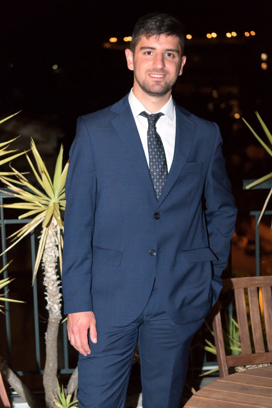 &Mu;. &Gamma;&rho;&eta;&gamma;&omicron;&rho;&iota;ά&delta;&eta;&sigmaf;: &Alpha;&pi;&omicron;&chi;&omega;&rho;ώ &alpha;&pi;ό &tau;&omicron;&nu; &Zeta;&omicron;&rho;&mu;&pi;ά, &pi;ά&omega; &mu;&epsilon; &tau;&omicron;&nu; &Mu;&omicron;&upsilon;&sigma;&tau;ό&gamma;&iota;&alpha;&nu;&nu;&eta;