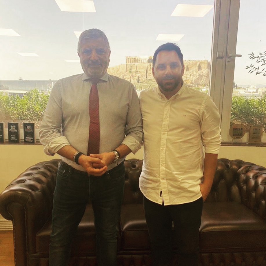 &Sigma;&upsilon;&nu;ά&nu;&tau;&eta;&sigma;&eta; &Mu;&omicron;&upsilon;&sigma;&tau;ό&gamma;&iota;&alpha;&nu;&nu;&eta; - &Pi;&alpha;&tau;&omicron;ύ&lambda;&eta;