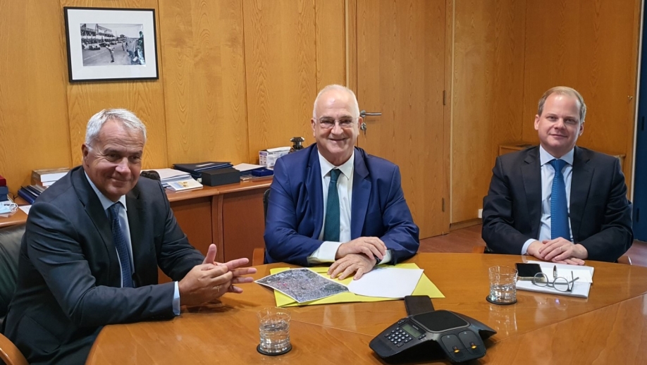 &Sigma;&upsilon;&nu;ά&nu;&tau;&eta;&sigma;&eta; &Delta;&eta;&mu;ά&rho;&chi;&omicron;&upsilon; &Pi;&alpha;&lambda;&lambda;ή&nu;&eta;&sigmaf; &mu;&epsilon; &Upsilon;&pi;&omicron;&upsilon;&rho;&gamma;&omicron;ύ&sigmaf; &Epsilon;&sigma;&omega;&tau;&epsilon;&rho;&iota;&kappa;ώ&nu; &kappa;&alpha;&iota; &Mu;&epsilon;&tau;&alpha;&phi;&omicron;&rho;ώ&nu;-&Upsilon;&pi;&omicron;&delta;&omicron;&mu;ώ&nu;