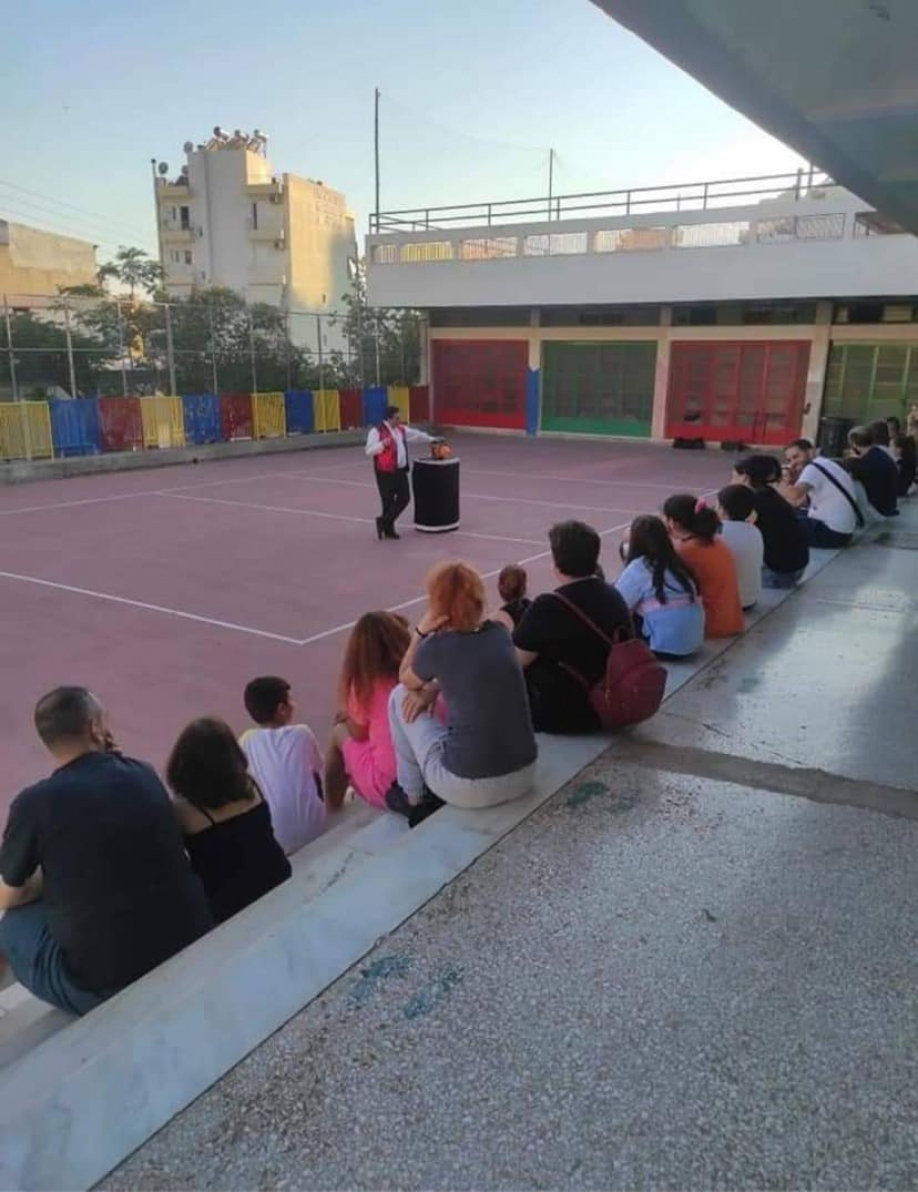 &Xi;&epsilon;&kappa;ί&nu;&eta;&sigma;&epsilon; &eta; &epsilon;&phi;&alpha;&rho;&mu;&omicron;&gamma;ή &tau;&omicron;&upsilon; &pi;&rho;&omicron;&gamma;&rho;ά&mu;&mu;&alpha;&tau;&omicron;&sigmaf; &ldquo;&Alpha;&nu;&omicron;&iota;&chi;&tau;έ&sigmaf; &alpha;&upsilon;&lambda;έ&sigmaf; &sigma;&chi;&omicron;&lambda;&epsilon;ί&omega;&nu;&rdquo; &sigma;&tau;&omicron;&nu; &Delta;ή&mu;&omicron; &Pi;&epsilon;&rho;ά&mu;&alpha;&tau;&omicron;&sigmaf;