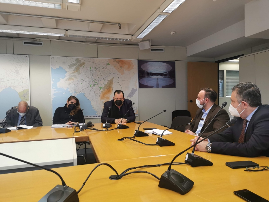 &Sigma;&upsilon;&nu;ά&nu;&tau;&eta;&sigma;&eta; &mu;&epsilon; &tau;&eta;&nu; &Alpha;&tau;&tau;&iota;&kappa;ό &Mu;&epsilon;&tau;&rho;ό &epsilon;ί&chi;&epsilon; &omicron; &Delta;ή&mu;&alpha;&rho;&chi;&omicron;&sigmaf; &Zeta;&omega;&gamma;&rho;ά&phi;&omicron;&upsilon;