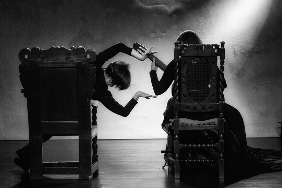 Η παράσταση “Όνειρο η Ζωή” στο Μικροσκοπικό Θέατρο για 3 μόνο παραστάσεις Η παράσταση “Όνειρο η Ζωή” στο Μικροσκοπικό Θέατρο για 3 μόνο παραστάσεις