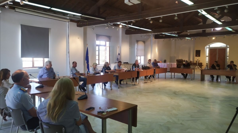 &Delta;ή&mu;&omicron;&sigmaf; &Lambda;&alpha;&upsilon;&rho;&epsilon;&omega;&tau;&iota;&kappa;ή&sigmaf;: &Sigma;&upsilon;&nu;&epsilon;&delta;&rho;ί&alpha;&sigma;&epsilon; &tau;&omicron; &Tau;&omicron;&pi;&iota;&kappa;ό &Sigma;&upsilon;&nu;&tau;&omicron;&nu;&iota;&sigma;&tau;&iota;&kappa;ό Ό&rho;&gamma;&alpha;&nu;&omicron; &Pi;&omicron;&lambda;&iota;&tau;&iota;&kappa;ή&sigmaf; &Pi;&rho;&omicron;&sigma;&tau;&alpha;&sigma;ί&alpha;&sigmaf;