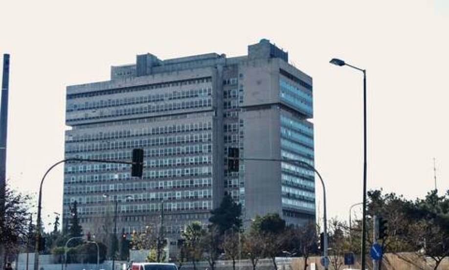 &Eta; &Epsilon;&Upsilon;&Pi; &pi;&alpha;&rho;&alpha;&kappa;&omicron;&lambda;&omicron;&upsilon;&theta;&epsilon;ί &delta;&eta;&mu;&omicron;&sigma;&iota;&omicron;&gamma;&rho;ά&phi;&omicron;;