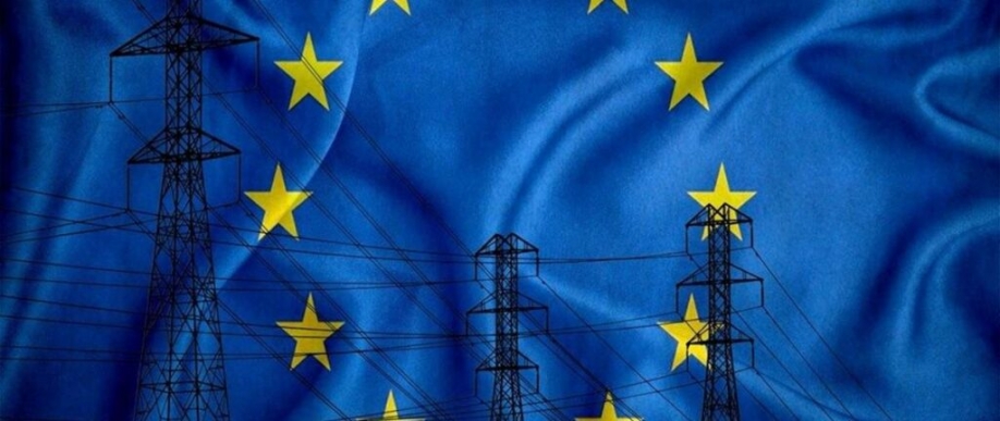 &Lambda;&alpha;ϊ&kappa;ή &Epsilon;&nu;ό&tau;&eta;&tau;&alpha;: &Alpha;&nu;&alpha;&pi;&omicron;&tau;&epsilon;&lambda;&epsilon;&sigma;&mu;&alpha;&tau;&iota;&kappa;έ&sigmaf; &omicron;&iota; &pi;&rho;&omicron;&tau;ά&sigma;&epsilon;&iota;&sigmaf; &tau;&eta;&sigmaf; &Kappa;&omicron;&mu;&iota;&sigma;&iota;ό&nu; &gamma;&iota;&alpha; &tau;&eta;&nu; &alpha;&nu;&tau;&iota;&mu;&epsilon;&tau;ώ&pi;&iota;&sigma;&eta; &tau;&eta;&sigmaf; &epsilon;&nu;&epsilon;&rho;&gamma;&epsilon;&iota;&alpha;&kappa;ή&sigmaf; &kappa;&rho;ί&sigma;&eta;&sigmaf;