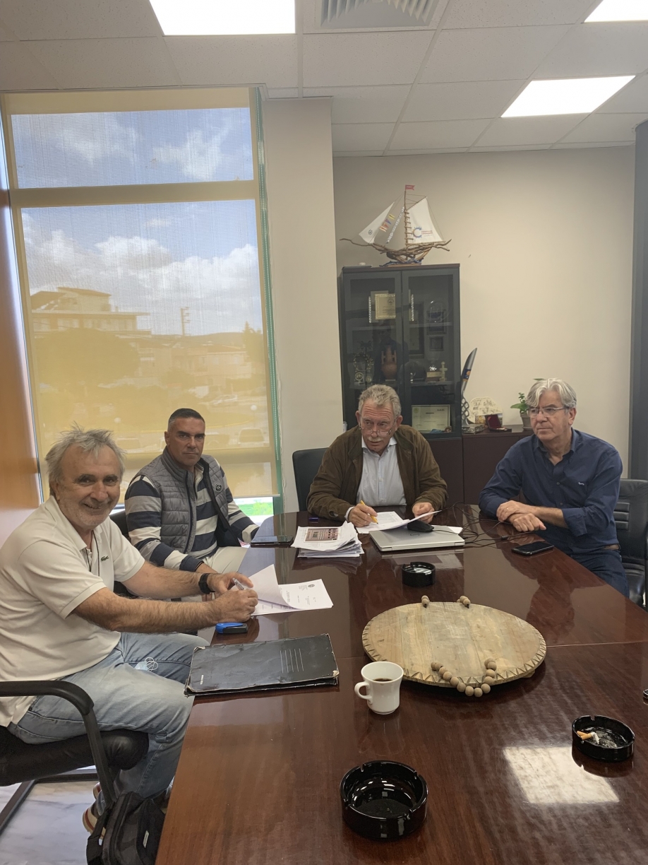 &Alpha;&nu;&alpha;&beta;&alpha;&theta;&mu;ί&zeta;&omicron;&nu;&tau;&alpha;&iota; &alpha;&theta;&lambda;&eta;&tau;&iota;&kappa;έ&sigmaf; &epsilon;&gamma;&kappa;&alpha;&tau;&alpha;&sigma;&tau;ά&sigma;&epsilon;&iota;&sigmaf; &sigma;&tau;&omicron;&nu; &Delta;ή&mu;&omicron; &Sigma;&alpha;&rho;&omega;&nu;&iota;&kappa;&omicron;ύ