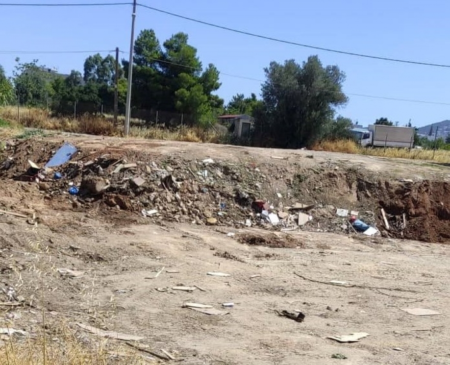 &Kappa;&alpha;&theta;ά&rho;&iota;&sigma;&alpha;&nu; &tau;&eta; &chi;&omega;&mu;&alpha;&tau;&epsilon;&rho;ή &sigma;&tau;&omicron; &mu;&omicron;&nu;&alpha;&sigma;&tau;ή&rho;&iota;..&pi;ά&nu;&epsilon; &sigma;&tau;&omicron; "&kappa;&lambda;&epsilon;&iota;&sigma;&tau;ό";