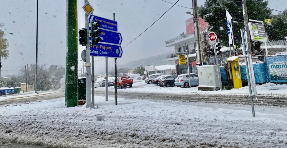 Α. Βασιλόπουλος προς Ε. Μπουρνούς: Κρατείστε τους δρόμους αρμοδιότητάς σας ανοιχτούς και μετά βοηθείστε τον κ. Πατούλη