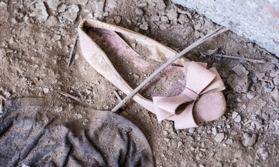 &Pi;&rho;ά&sigma;&iota;&nu;&omicron;&iota;: &Omicron;&iota; &epsilon;&pi;&alpha;&nu;&alpha;&pi;&rho;&omicron;&omega;&theta;ή&sigma;&epsilon;&iota;&sigmaf; &pi;&rho;&omicron;&sigma;&phi;ύ&gamma;&omega;&nu; &epsilon;&kappa;&tau;ό&sigmaf; &alpha;&pi;ό &pi;&alpha;&rho;ά&nu;&omicron;&mu;&epsilon;&sigmaf; &epsilon;ί&nu;&alpha;&iota; &kappa;&alpha;&iota; &alpha;&pi;ά&nu;&theta;&rho;&omega;&pi;&epsilon;&sigmaf;