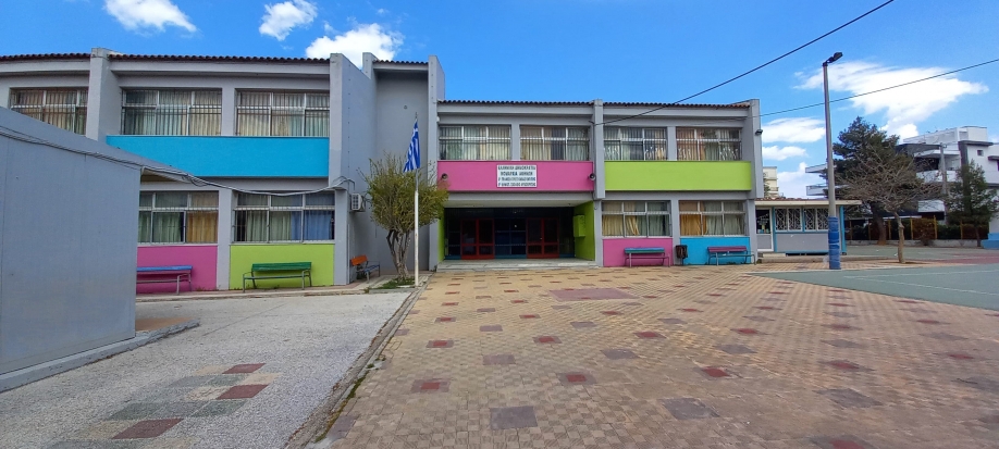 &Sigma;&tau;&omicron; &Alpha;&nu;&tau;ώ&nu;&eta;&sigmaf; &Tau;&rho;ί&tau;&sigma;&eta;&sigmaf; &epsilon;&nu;&tau;ά&chi;&theta;&eta;&kappa;&alpha;&nu; έ&rho;&gamma;&alpha; &alpha;&nu;&alpha;&beta;ά&theta;&mu;&iota;&sigma;&eta;&sigmaf; &sigma;&chi;&omicron;&lambda;&iota;&kappa;ώ&nu; &mu;&omicron;&nu;ά&delta;&omega;&nu; &tau;&omicron;&upsilon; &Delta;ή&mu;&omicron;&upsilon; &Lambda;&upsilon;&kappa;ό&beta;&rho;&upsilon;&sigma;&eta;&sigmaf; &ndash; &Pi;&epsilon;ύ&kappa;&eta;&sigmaf;