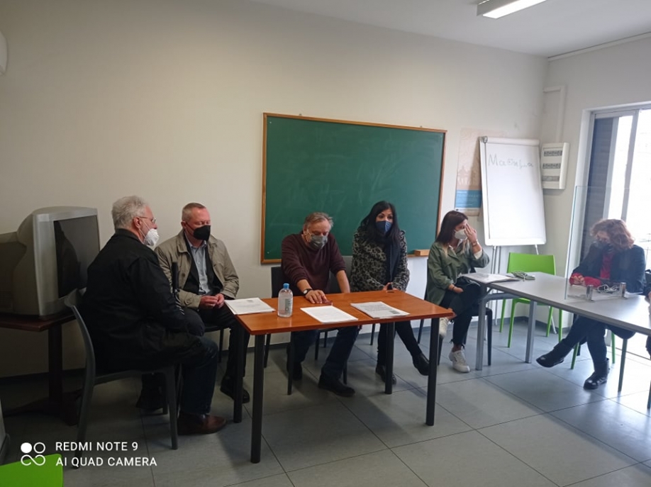 &Omicron; &delta;&iota;&epsilon;&upsilon;&theta;&upsilon;&nu;&tau;ή&sigmaf; &tau;&omicron;&upsilon; &Omicron;&rho;&gamma;&alpha;&nu;&iota;&sigma;&mu;&omicron;ύ &Theta;&epsilon;&mu;&epsilon;&lambda;&iota;&omega;&delta;ώ&nu; &Delta;&iota;&kappa;&alpha;&iota;&omega;&mu;ά&tau;&omega;&nu; &tau;&eta;&sigmaf; &Epsilon;&Epsilon; &epsilon;&pi;&iota;&sigma;&kappa;έ&phi;&theta;&eta;&kappa;&epsilon; &tau;&omicron; &Kappa;έ&nu;&tau;&rho;&omicron; &Kappa;&omicron;&iota;&nu;ό&tau;&eta;&tau;&alpha;&sigmaf; - &Pi;&alpha;&rho;ά&rho;&tau;&eta;&mu;&alpha; &Rho;&omicron;&mu;ά &tau;&omicron;&upsilon; &Delta;ή&mu;&omicron;&upsilon; &Chi;&alpha;&lambda;&alpha;&nu;&delta;&rho;ί&omicron;&upsilon;