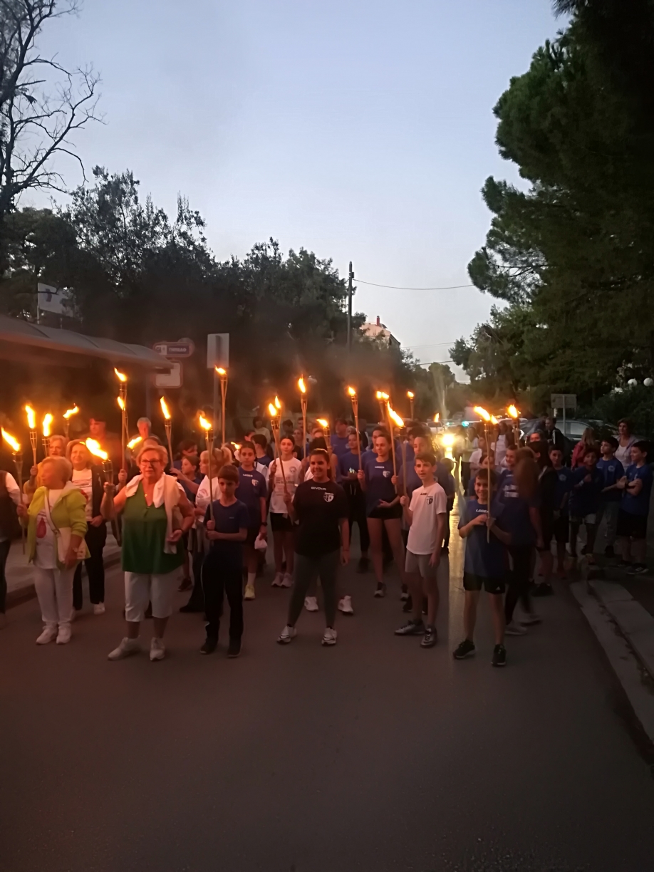 Η Λαμπαδηδρομία Εθελοντών Αιμοδοτών πέρασε από τον Δήμο Λυκόβρυσης- Πεύκης