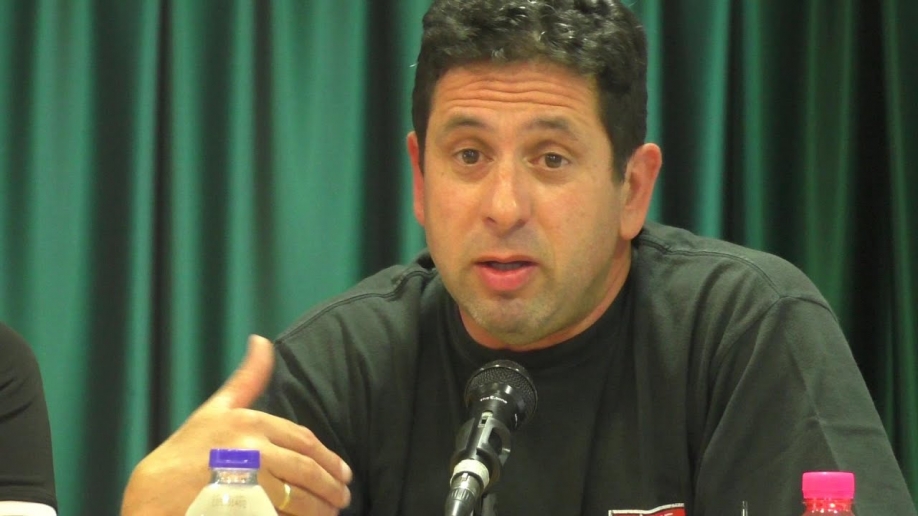 &Phi;&upsilon;&sigma;ά&epsilon;&iota; &Kappa;ό&nu;&tau;&rho;&alpha;: &Eta; &laquo;&Epsilon;&lambda;&pi;ί&delta;&alpha;&raquo; &kappa;&alpha;&iota; &tau;&alpha; &tau;&rho;ί&alpha; &kappa;&alpha;&kappa;ά &tau;&eta;&sigmaf; &mu;&omicron;ί&rho;&alpha;&sigmaf; &mu;&alpha;&sigmaf;. &Tau;&omicron; &epsilon;&pi;&iota;&tau;&epsilon;&lambda;&iota;&kappa;ό &kappa;&rho;ά&tau;&omicron;&sigmaf;, &omicron;&iota; &alpha;&gamma;&omicron;&rho;έ&sigmaf; &kappa;&alpha;&iota; &eta; &iota;&delta;&iota;&omega;&tau;&iota;&kappa;ή&nbsp;&pi;&rho;&omega;&tau;&omicron;&beta;&omicron;&upsilon;&lambda;ί&alpha;.