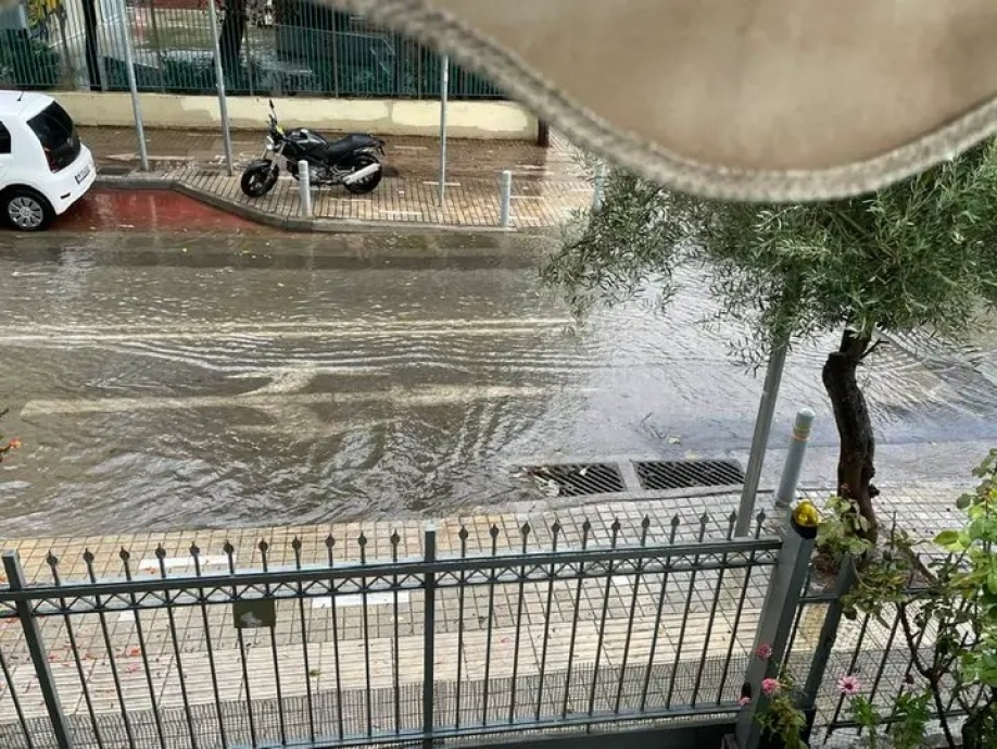 &Phi;&upsilon;&sigma;ά&epsilon;&iota; &Kappa;ό&nu;&tau;&rho;&alpha;: Ά&mu;&epsilon;&sigma;&alpha; &kappa;&alpha;&theta;&alpha;&rho;&iota;&sigma;&mu;ό&sigmaf; &tau;&omega;&nu; &phi;&rho;&epsilon;&alpha;&tau;ί&omega;&nu; &sigma;&tau;&omicron; &Kappa;&omicron;&nu;&tau;ό&pi;&epsilon;&upsilon;&kappa;&omicron;