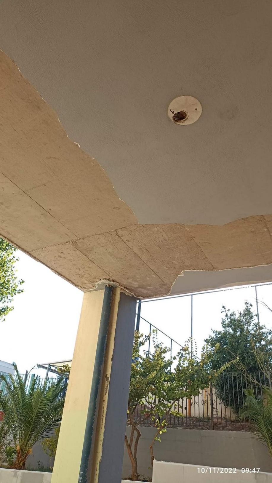 &Kappa;&iota;&nu;&delta;&upsilon;&nu;&epsilon;ύ&epsilon;&iota; &eta; &alpha;&sigma;&phi;ά&lambda;&epsilon;&iota;&alpha; &tau;&omega;&nu; &pi;&alpha;&iota;&delta;&iota;ώ&nu;, &alpha;&nu;&alpha;&phi;έ&rho;&epsilon;&iota; &omicron; &sigma;ύ&lambda;&lambda;&omicron;&gamma;&omicron;&sigmaf; &gamma;&omicron;&nu;έ&omega;&nu; &tau;&omicron;&upsilon; 3&omicron;&upsilon; &Lambda;&upsilon;&kappa;&epsilon;ί&omicron;&upsilon; &Nu;έ&alpha;&sigmaf; &Iota;&omega;&nu;ί&alpha;&sigmaf; (VIDEO)