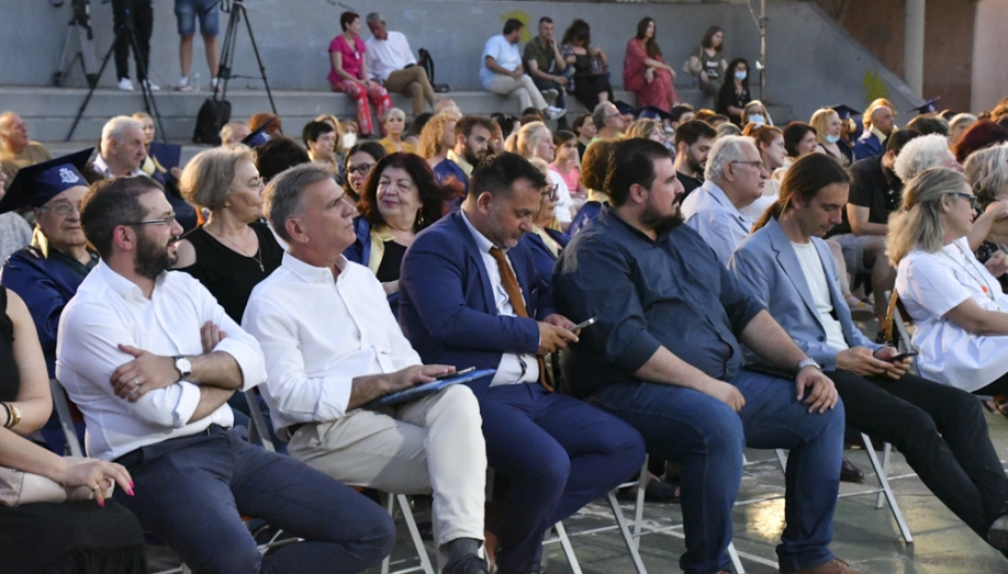 Άγιοι Ανάργυροι-Καματερό : Τελετή αποφοίτησης για τους σπουδαστές του Ελεύθερου Δημοτικού Ανοικτού Πανεπιστημίου