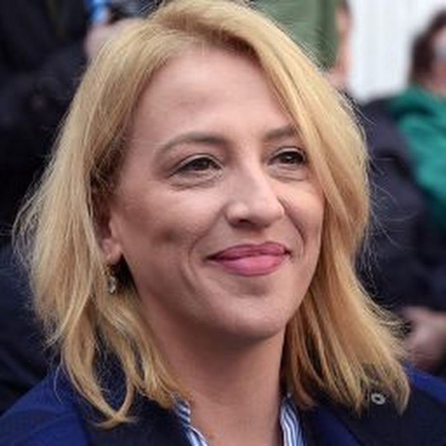 &Rho;έ&nu;&alpha; &Delta;&omicron;ύ&rho;&omicron;&upsilon;: &Tau;&omicron; &sigma;&kappa;ά&nu;&delta;&alpha;&lambda;&omicron; &Mu;&eta;&tau;&sigma;&omicron;&tau;ά&kappa;&eta; &beta;&lambda;ά&pi;&tau;&epsilon;&iota; &tau;&eta; &Delta;&eta;&mu;&omicron;&kappa;&rho;&alpha;&tau;ί&alpha; &kappa;&alpha;&iota; &tau;&eta;&nu; &alpha;&nu;ά&pi;&tau;&upsilon;&xi;&eta; &tau;&eta;&sigmaf; &chi;ώ&rho;&alpha;&sigmaf;