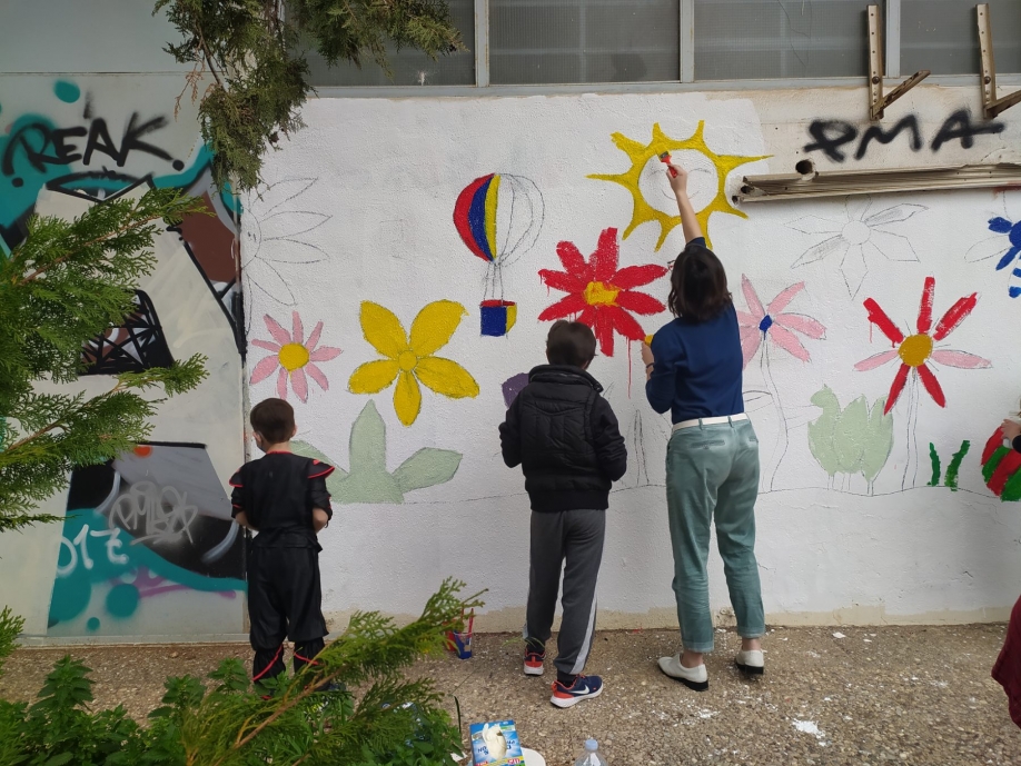 &Mu;έ&sigma;&alpha; &alpha;&pi;ό &tau;&omicron;&nu; &chi;ώ&rho;&omicron; &tau;&eta;&sigmaf; ALTEC &tau;&alpha; &pi;&alpha;&iota;&delta;&iota;ά έ&delta;&epsilon;&iota;&xi;&alpha;&nu; &tau;&iota; &kappa;ό&sigma;&mu;&omicron; &omicron;&nu;&epsilon;&iota;&rho;&epsilon;ύ&omicron;&nu;&tau;&alpha;&iota; &kappa;&iota; έ&sigma;&tau;&epsilon;&iota;&lambda;&alpha;&nu; &tau;&omicron; &mu;ή&nu;&upsilon;&mu;&alpha; &tau;&omicron;&upsilon;&sigmaf; &pi;&rho;&omicron;&sigmaf; &tau;&eta; &delta;&iota;&omicron;ί&kappa;&eta;&sigma;&eta; &tau;&omicron;&upsilon; &Delta;ή&mu;&omicron;&upsilon;
