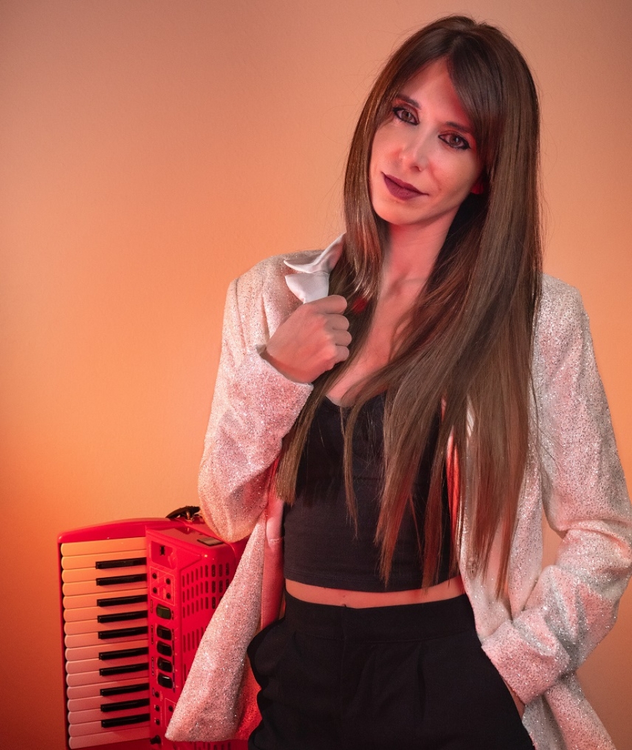 &Delta;ή&mu;&omicron;&sigmaf; &Beta;ύ&rho;&omega;&nu;&alpha;: &Pi;&rho;ό&gamma;&rho;&alpha;&mu;&mu;&alpha; &Chi;&rho;&iota;&sigma;&tau;&omicron;&upsilon;&gamma;&epsilon;&nu;&nu;&iota;ά&tau;&iota;&kappa;&omega;&nu; &epsilon;&kappa;&delta;&eta;&lambda;ώ&sigma;&epsilon;&omega;&nu;