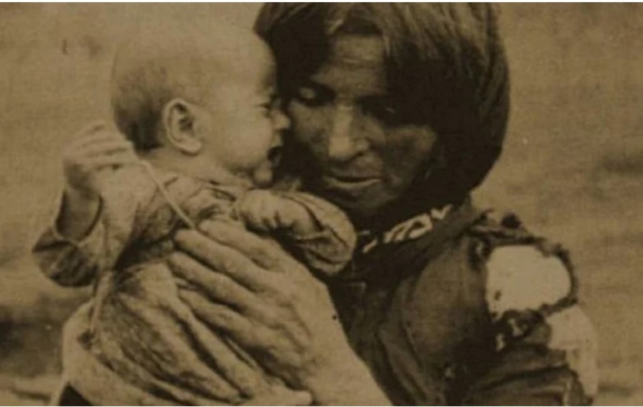 &Alpha;&rho;&iota;&sigma;&tau;&epsilon;&rho;ό &Rho;&epsilon;ύ&mu;&alpha;:103 &Chi;&rho;ό&nu;&iota;&alpha; &alpha;&pi;ό &tau;&omicron;&nu; &sigma;&phi;&alpha;&gamma;&iota;&alpha;&sigma;&mu;ό 353.000 &Epsilon;&lambda;&lambda;ή&nu;&omega;&nu; &tau;&omicron;&upsilon; &Pi;ό&nu;&tau;&omicron;&upsilon;