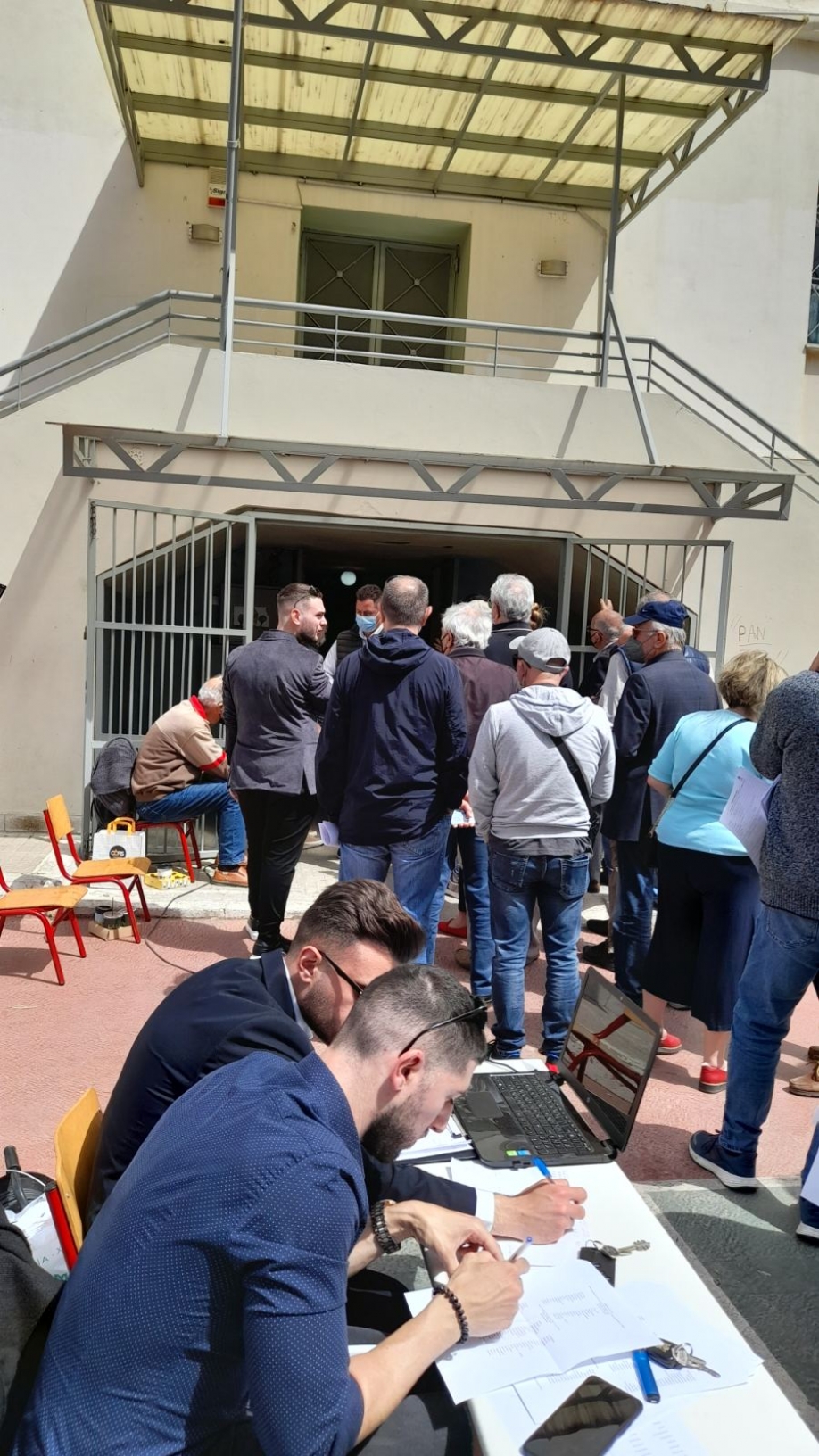 &Sigma;&epsilon; &epsilon;&xi;έ&lambda;&iota;&xi;&eta; &omicron;&iota; &epsilon;&kappa;&lambda;&omicron;&gamma;έ&sigmaf; &sigma;&tau;&omicron; &Kappa;&Iota;&Nu;.&Alpha;&Lambda; - &Pi;&alpha;&rho;&alpha;&tau;&rho;ά&gamma;&omicron;&upsilon;&delta;&alpha; &sigma;&tau;&eta; &Nu;έ&alpha; &Iota;&omega;&nu;ί&alpha;.