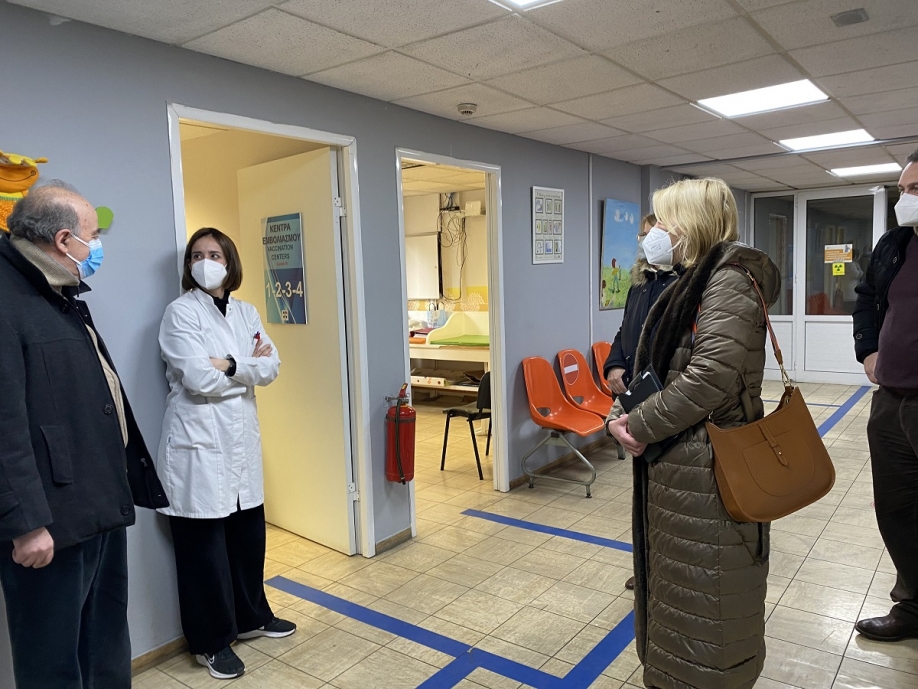 Ρένα Δούρου: Γιατί η Διοίκηση Πατούλη καθυστερεί 2.5 χρόνια τις προσλήψεις στις Τοπικές Μονάδες Υγείας;