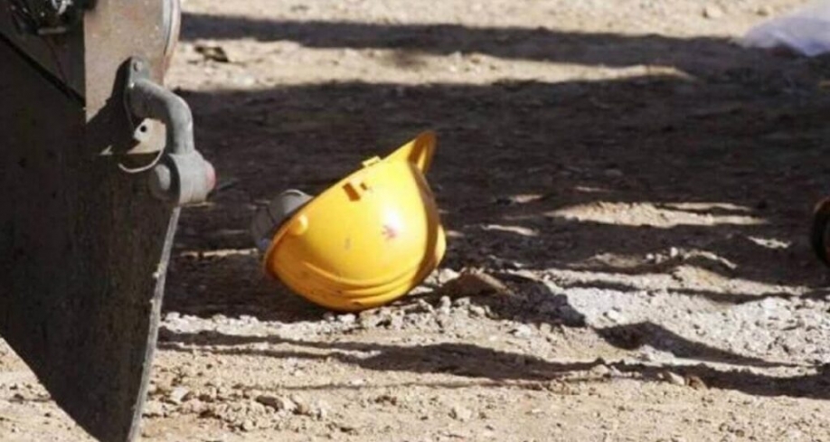 &Lambda;&alpha;ϊ&kappa;ή &Epsilon;&nu;ό&tau;&eta;&tau;&alpha; : &Alpha;&kappa;ό&mu;&alpha; έ&nu;&alpha;&sigmaf; &nu;&epsilon;&kappa;&rho;ό&sigmaf; &epsilon;&rho;&gamma;ά&tau;&eta;&sigmaf; &mu;&epsilon; &eta;&theta;&iota;&kappa;&omicron;ύ&sigmaf; &alpha;&upsilon;&tau;&omicron;&upsilon;&rho;&gamma;&omicron;ύ&sigmaf; &tau;&omicron; &kappa;&rho;ά&tau;&omicron;&sigmaf; &kappa;&alpha;&iota; &tau;&eta;&nu; &epsilon;&rho;&gamma;&omicron;&delta;&omicron;&sigma;ί&alpha;