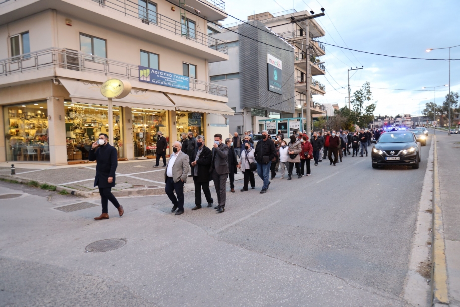 &Nu;.&Mu;&pi;&alpha;&rho;&mu;&pi;&omicron;ύ&nu;&eta;&sigmaf;: &Eta; &delta;&iota;ά&nu;&omicron;&iota;&xi;&eta; &tau;&eta;&sigmaf; &Kappa;ύ&mu;&eta;&sigmaf; &nu;&alpha; &epsilon;ί&nu;&alpha;&iota; &epsilon;&pi;&omega;&phi;&epsilon;&lambda;ή&sigmaf; &gamma;&iota;&alpha; &tau;&omicron; &Eta;&rho;ά&kappa;&lambda;&epsilon;&iota;&omicron;