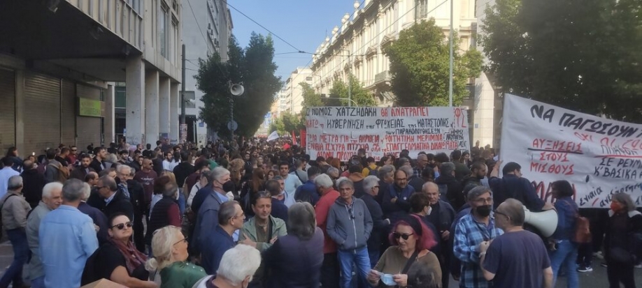 &Lambda;&alpha;ϊ&kappa;ή &Epsilon;&nu;ό&tau;&eta;&tau;&alpha; - &Alpha;&nu;&upsilon;&pi;ό&tau;&alpha;&kappa;&tau;&eta; &Alpha;&rho;&iota;&sigma;&tau;&epsilon;&rho;ά: &Omicron;&iota; &epsilon;&rho;&gamma;&alpha;&zeta;ό&mu;&epsilon;&nu;&omicron;&iota; &mu;&epsilon; &tau;&eta;&nu; &mu;&alpha;&zeta;&iota;&kappa;ή &tau;&omicron;&upsilon;&sigmaf; &sigma;&upsilon;&mu;&mu;&epsilon;&tau;&omicron;&chi;ή &sigma;&tau;&eta;&nu; &alpha;&pi;&epsilon;&rho;&gamma;ί&alpha; &kappa;&alpha;&iota; &tau;&alpha; &sigma;&upsilon;&lambda;&lambda;&alpha;&lambda;&eta;&tau;ή&rho;&iota;&alpha;, έ&delta;&omega;&sigma;&alpha;&nu; &alpha;&pi;ά&nu;&tau;&eta;&sigma;&eta; &sigma;&tau;&eta;&nu; &kappa;&upsilon;&beta;έ&rho;&nu;&eta;&sigma;&eta;