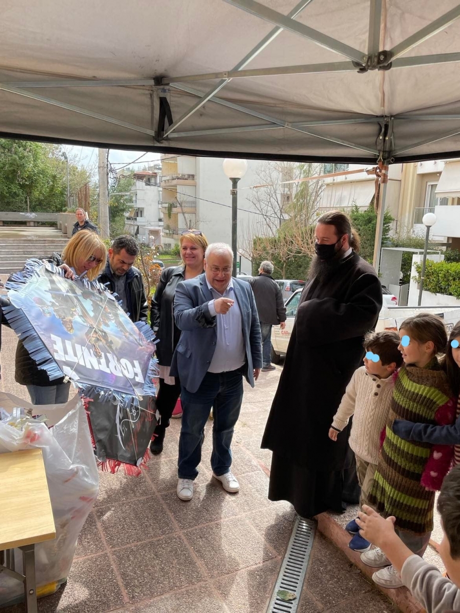 &Chi;&alpha;&rho;&tau;&alpha;&epsilon;&tau;&omicron;ί &kappa;&alpha;&iota; &epsilon;&upsilon;&chi;έ&sigmaf; &gamma;&iota;&alpha; &laquo;&Kappa;&alpha;&lambda;ά &Kappa;&omicron;ύ&lambda;&omicron;&upsilon;&mu;&alpha;&raquo; &alpha;&pi;ό &tau;&eta; &Delta;&eta;&mu;&omicron;&tau;&iota;&kappa;ή &Pi;&alpha;&rho;ά&tau;&alpha;&xi;&eta; &tau;&omicron;&upsilon; &Nu;ί&kappa;&omicron;&upsilon; &Mu;&pi;&alpha;&rho;&mu;&pi;&omicron;ύ&nu;&eta;