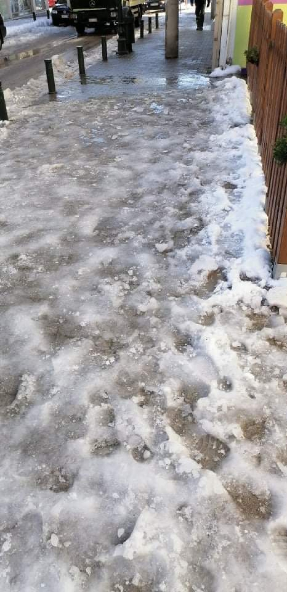 &Omicron;ύ&tau;&epsilon; &tau;&alpha; &pi;&epsilon;&zeta;&omicron;&delta;&rho;ό&mu;&iota;&alpha; &sigma;&tau;&eta;&nu; &Gamma;. &Pi;&alpha;&pi;&alpha;&nu;&delta;&rho;έ&omicron;&upsilon; &delta;&epsilon;&nu; έ&chi;&omicron;&upsilon;&nu; &kappa;&alpha;&theta;&alpha;&rho;&iota;&sigma;&tau;&epsilon;ί...