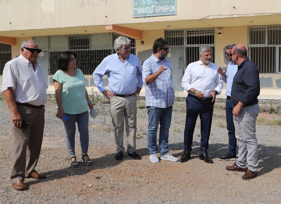 &Xi;&epsilon;&kappa;&iota;&nu;ά&epsilon;&iota; &eta; &alpha;&nu;&alpha;&kappa;&alpha;&tau;&alpha;&sigma;&kappa;&epsilon;&upsilon;ή &tau;&omicron;&upsilon; &kappa;&tau;&iota;&rho;&iota;&alpha;&kappa;&omicron;ύ &sigma;&upsilon;&gamma;&kappa;&rho;&omicron;&tau;ή&mu;&alpha;&tau;&omicron;&sigmaf; &tau;&omicron;&upsilon; &Gamma;&upsilon;&mu;&nu;&alpha;&sigma;ί&omicron;&upsilon; &Epsilon;&rho;&upsilon;&theta;&rho;ώ&nu;