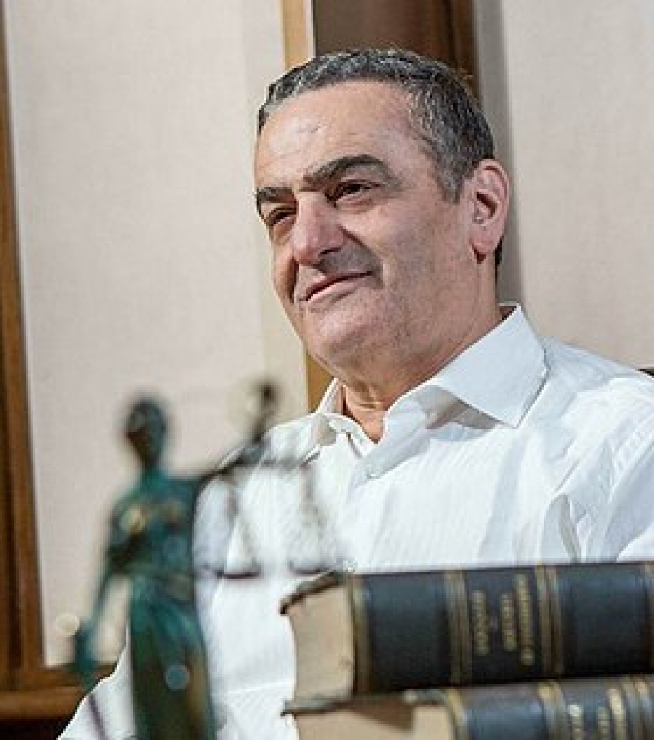 X. &Alpha;&theta;&alpha;&nu;&alpha;&sigma;ί&omicron;&upsilon;, &alpha;&nu;&tau;&iota;&pi;&rho;ό&epsilon;&delta;&rho;&omicron;&sigmaf; &Beta;&omicron;&upsilon;&lambda;ή&sigmaf;: &Pi;&alpha;&rho;&alpha;&kappa;&omicron;&lambda;&omicron;&upsilon;&theta;ή&sigma;&epsilon;&iota;&sigmaf; &gamma;&iota;&alpha; &lambda;ό&gamma;&omicron;&upsilon;&sigmaf; "&epsilon;&theta;&nu;&iota;&kappa;ή&sigmaf; &alpha;&sigma;&phi;ά&lambda;&epsilon;&iota;&alpha;&sigmaf;" ....&mu;&omicron;&upsilon;&sigma;&omicron;&upsilon;&lambda;&mu;ά&nu;&omega;&nu; &beta;&omicron;&upsilon;&lambda;&epsilon;&upsilon;&tau;ώ&nu;!