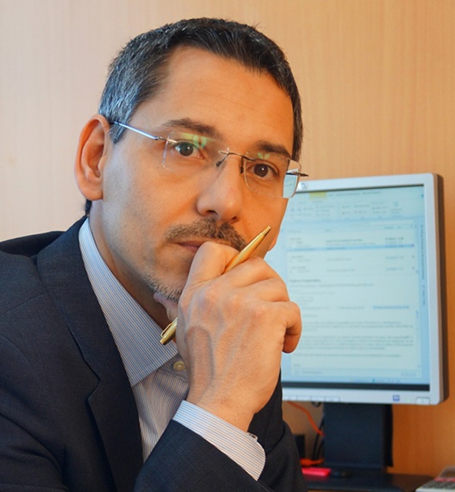 &Sigma;&tau;&omicron; &pi;&rho;&omicron;&sigma;&kappa;ή&nu;&iota;&omicron; &omicron;&iota; &epsilon;&upsilon;&theta;ύ&nu;&epsilon;&sigmaf; &Mu;&pi;&omicron;&upsilon;&rho;&nu;&omicron;ύ&sigmaf; &gamma;&iota;&alpha; &tau;&eta;&nu; &alpha;&pi;&omicron;&upsilon;&sigma;ί&alpha; &pi;&rho;&omicron;&lambda;&eta;&pi;&tau;&iota;&kappa;ώ&nu; &mu;έ&tau;&rho;&omega;&nu; &pi;&upsilon;&rho;&alpha;&sigma;&phi;ά&lambda;&epsilon;&iota;&alpha;&sigmaf;