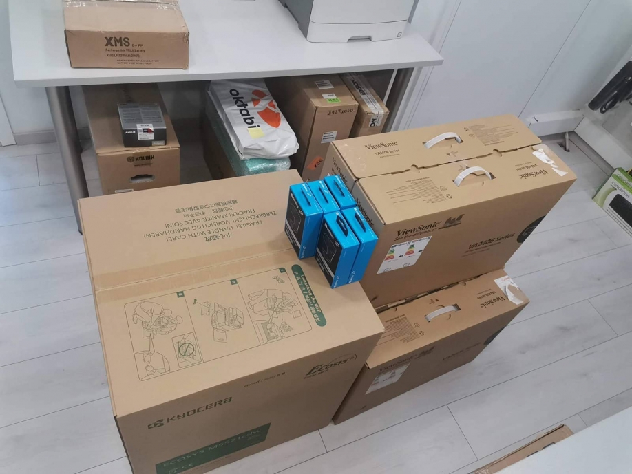 &Lambda;&upsilon;&kappa;ό&beta;&rho;&upsilon;&sigma;&eta;-&Pi;&epsilon;ύ&kappa;&eta; : &Sigma;&upsilon;&nu;&epsilon;&chi;ί&zeta;&omicron;&upsilon;&nu; &nu;&alpha; &epsilon;&nu;&iota;&sigma;&chi;ύ&omicron;&nu;&tau;&alpha;&iota; &mu;&epsilon; &tau;&epsilon;&chi;&nu;&omicron;&lambda;&omicron;&gamma;&iota;&kappa;ό &epsilon;&xi;&omicron;&pi;&lambda;&iota;&sigma;&mu;ό &tau;&alpha; &Nu;&eta;&pi;&iota;&alpha;&gamma;&omega;&gamma;&epsilon;ί&alpha; &kappa;&alpha;&iota; &tau;&alpha; &Delta;&eta;&mu;&omicron;&tau;&iota;&kappa;ά &tau;&omicron;&upsilon; &Delta;ή&mu;&omicron;&upsilon;