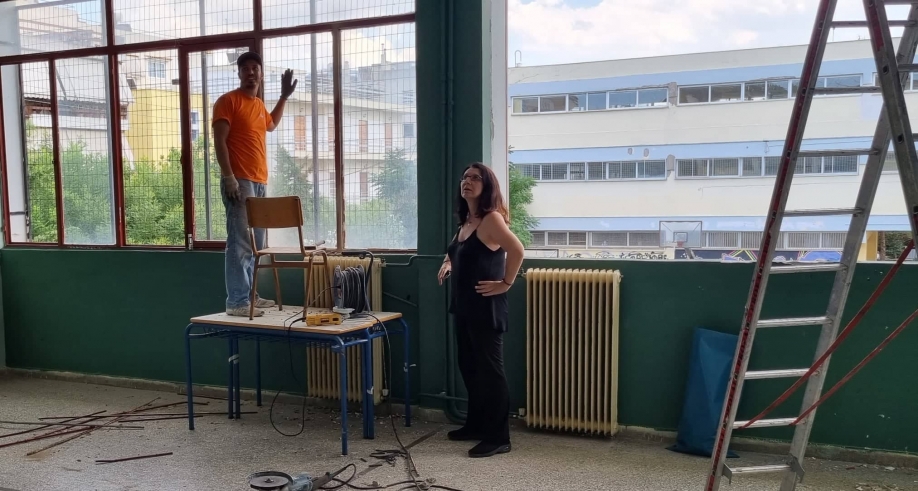 &Mu;&epsilon; &tau;&eta;&nu; &alpha;&nu;&tau;&iota;&kappa;&alpha;&tau;ά&sigma;&tau;&alpha;&sigma;&eta; &kappa;&omicron;&upsilon;&phi;&omega;&mu;ά&tau;&omega;&nu; &xi;&epsilon;&kappa;ί&nu;&eta;&sigma;&epsilon; &eta; 3&eta; &kappa;&alpha;&iota; &tau;&epsilon;&lambda;&epsilon;&upsilon;&tau;&alpha;ί&alpha; &phi;ά&sigma;&eta; &epsilon;&nu;&epsilon;&rho;&gamma;&epsilon;&iota;&alpha;&kappa;ή&sigmaf; &alpha;&nu;&alpha;&beta;ά&theta;&mu;&iota;&sigma;&eta;&sigmaf; &sigma;&chi;&omicron;&lambda;&epsilon;ί&omega;&nu; &sigma;&tau;&omicron; &Delta;ή&mu;&omicron; &Chi;&alpha;&lambda;&alpha;&nu;&delta;&rho;ί&omicron;&upsilon;