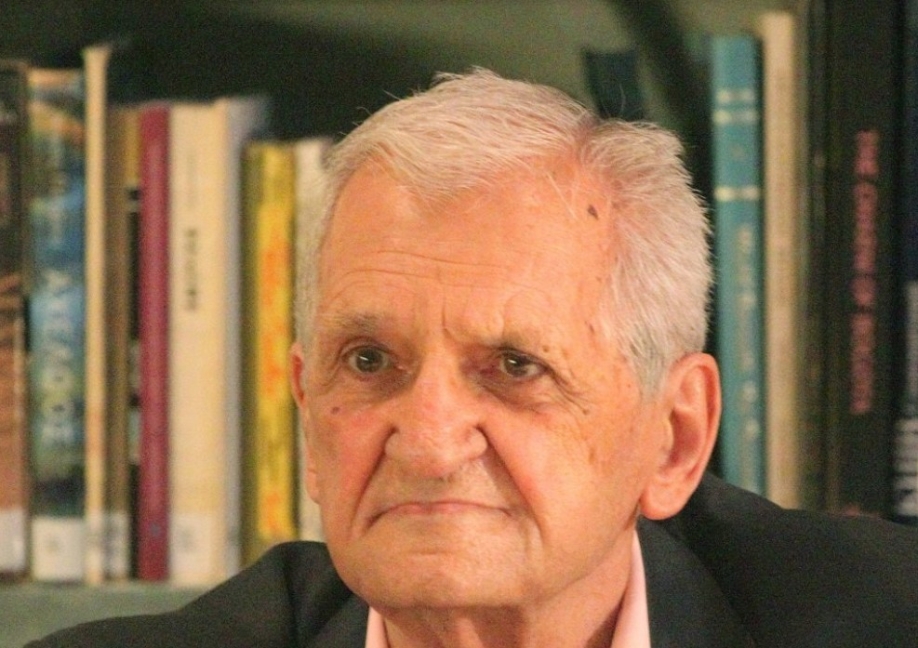 &Alpha;&pi;ί&sigma;&tau;&epsilon;&upsilon;&tau;&omicron;: &Alpha;&pi;&omicron;&rho;&rho;ί&phi;&theta;&eta;&kappa;&epsilon; &alpha;&pi;ό &mu;έ&lambda;&omicron;&sigmaf; &tau;&eta;&sigmaf; &Alpha;&kappa;&alpha;&delta;&eta;&mu;ί&alpha;&sigmaf; &omicron; &Tau;ί&tau;&omicron;&sigmaf; &Pi;&alpha;&tau;&rho;ί&kappa;&iota;&omicron;&sigmaf;!