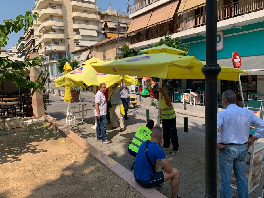 &Delta;ή&mu;&omicron;&sigmaf; &Beta;ύ&rho;&omega;&nu;&alpha;: &Alpha;&pi;&omicron;&mu;&alpha;&kappa;&rho;ύ&nu;&theta;&eta;&kappa;&alpha;&nu; &pi;&alpha;&rho;ά&nu;&omicron;&mu;&alpha; &tau;&rho;&alpha;&pi;&epsilon;&zeta;&omicron;&kappa;&alpha;&theta;ί&sigma;&mu;&alpha;&tau;&alpha; &alpha;&pi;ό &tau;&eta;&nu; &Pi;&lambda;&alpha;&tau;&epsilon;ί&alpha; &Alpha;&gamma;ί&omicron;&upsilon; &Lambda;&alpha;&zeta;ά&rho;&omicron;&upsilon;